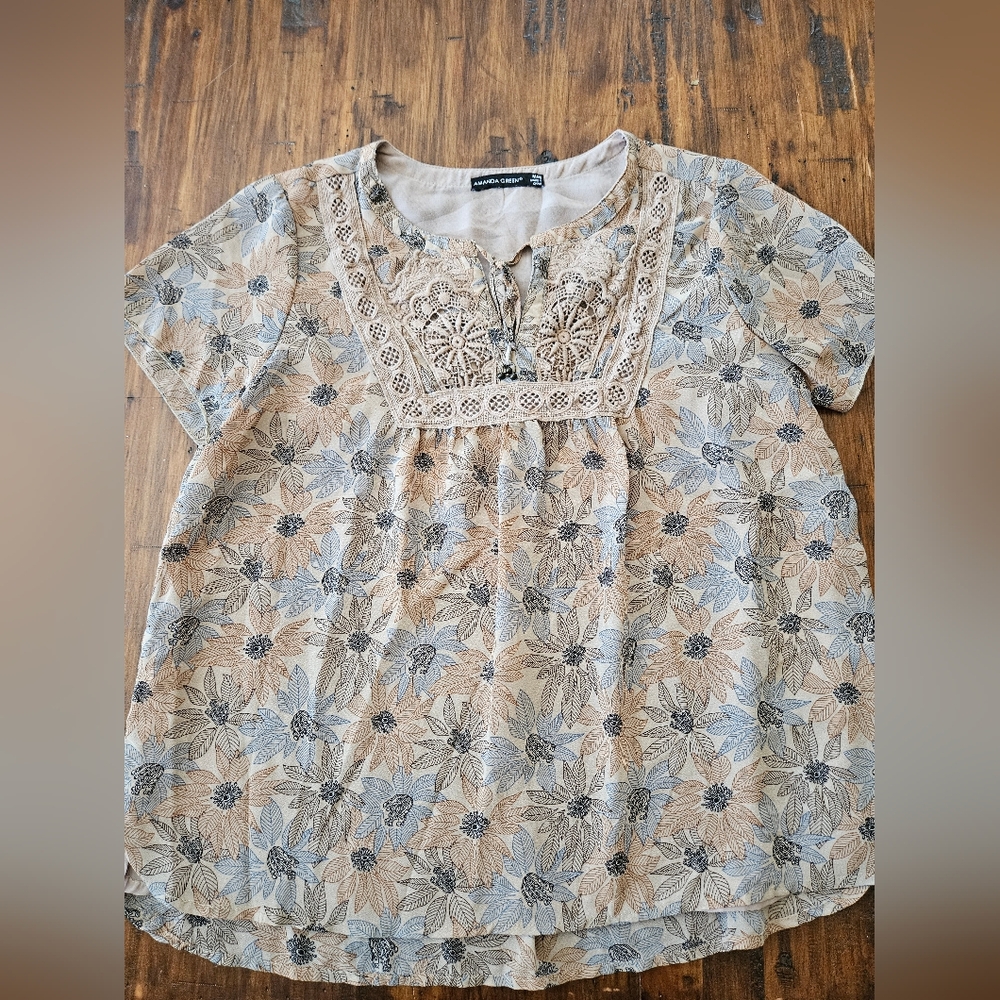 Northern Reflections Boho Lightweight Blouse size medium